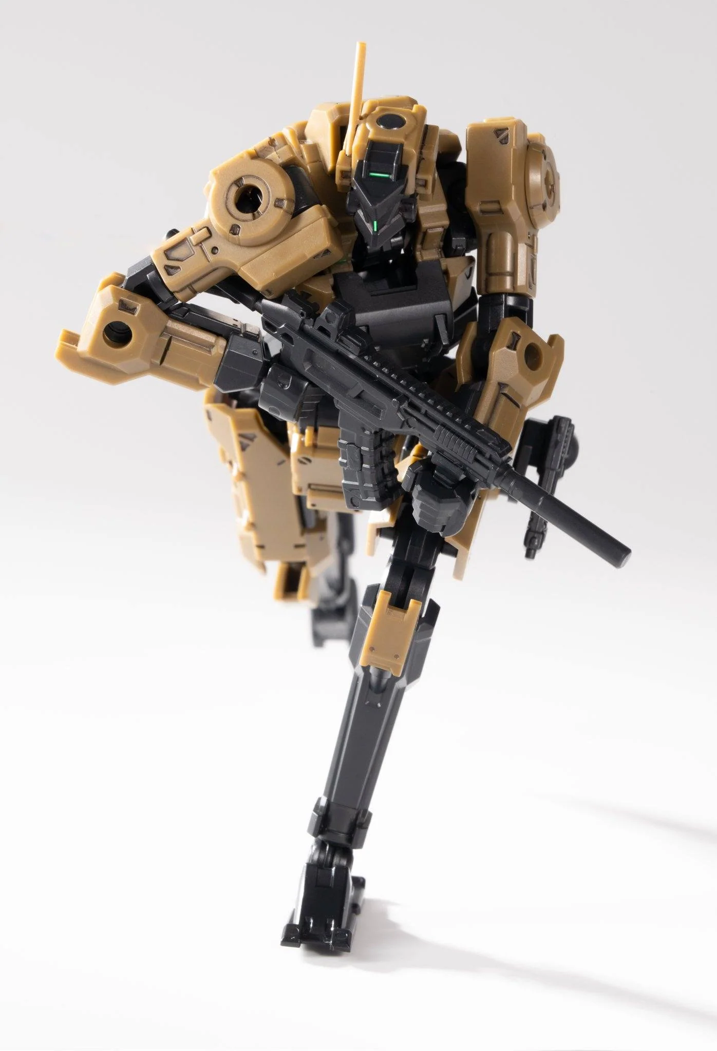 Sheik Mainland 3MIN Project-A 1/18 Fenrir A2 Standard Type Model Kit Yellow - Image 2